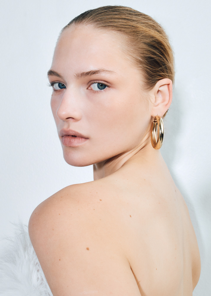 36-anastasia-w-main-book-3rd-management