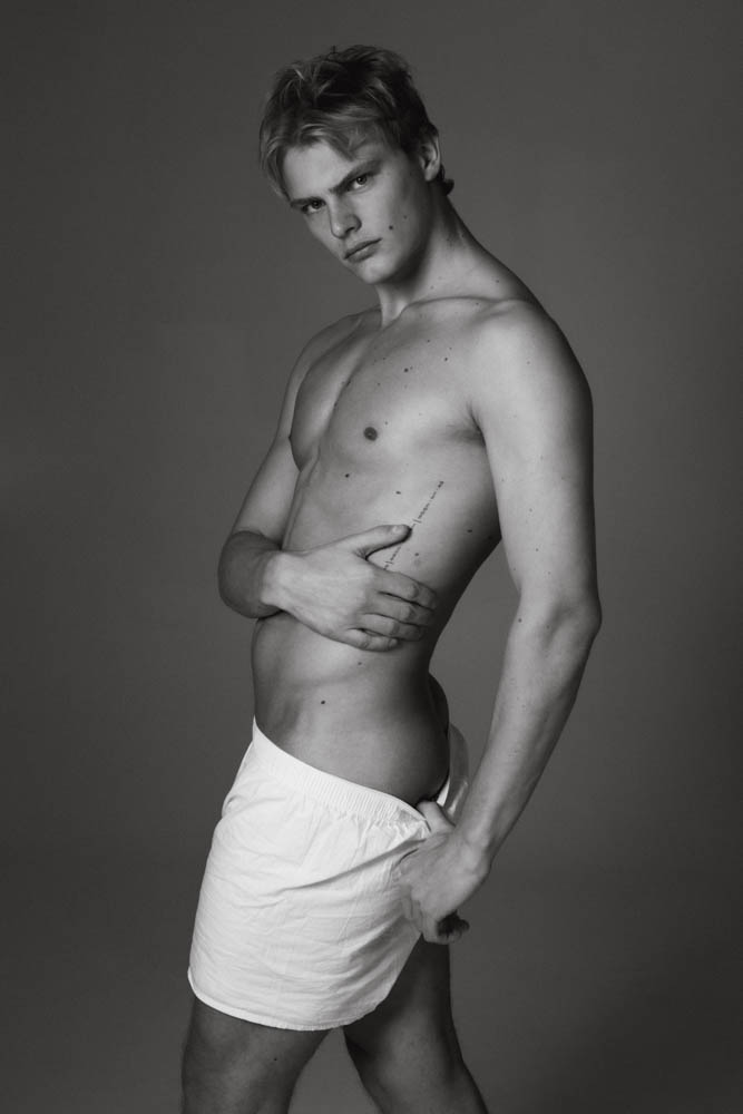 16-julian-main-book