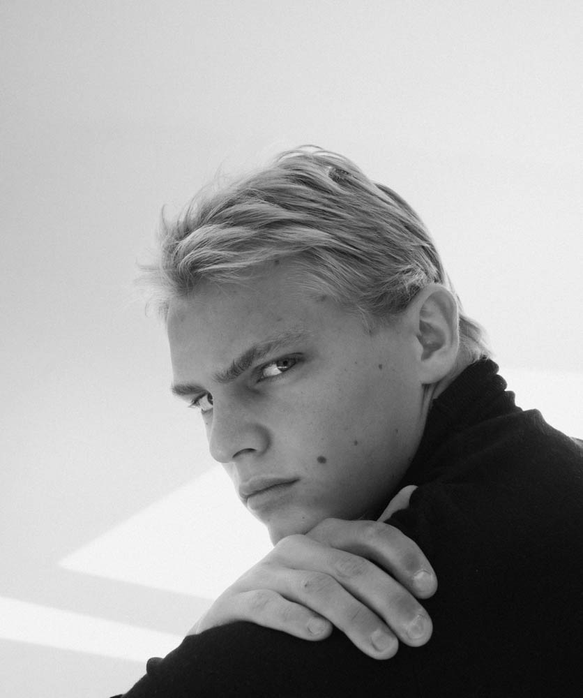 9-julian-main-book