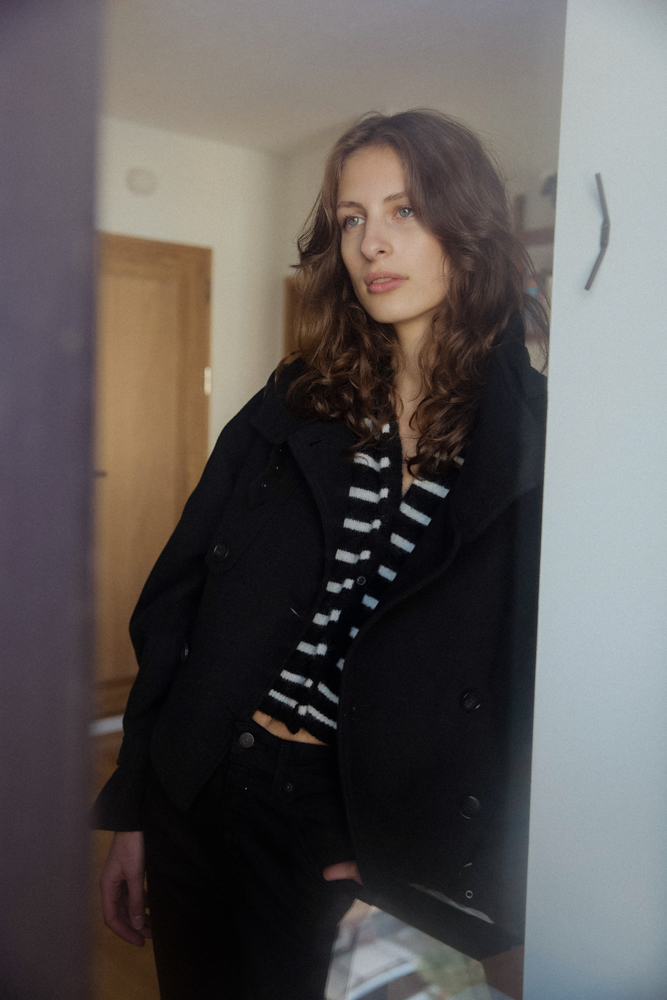 15-melina-main-book