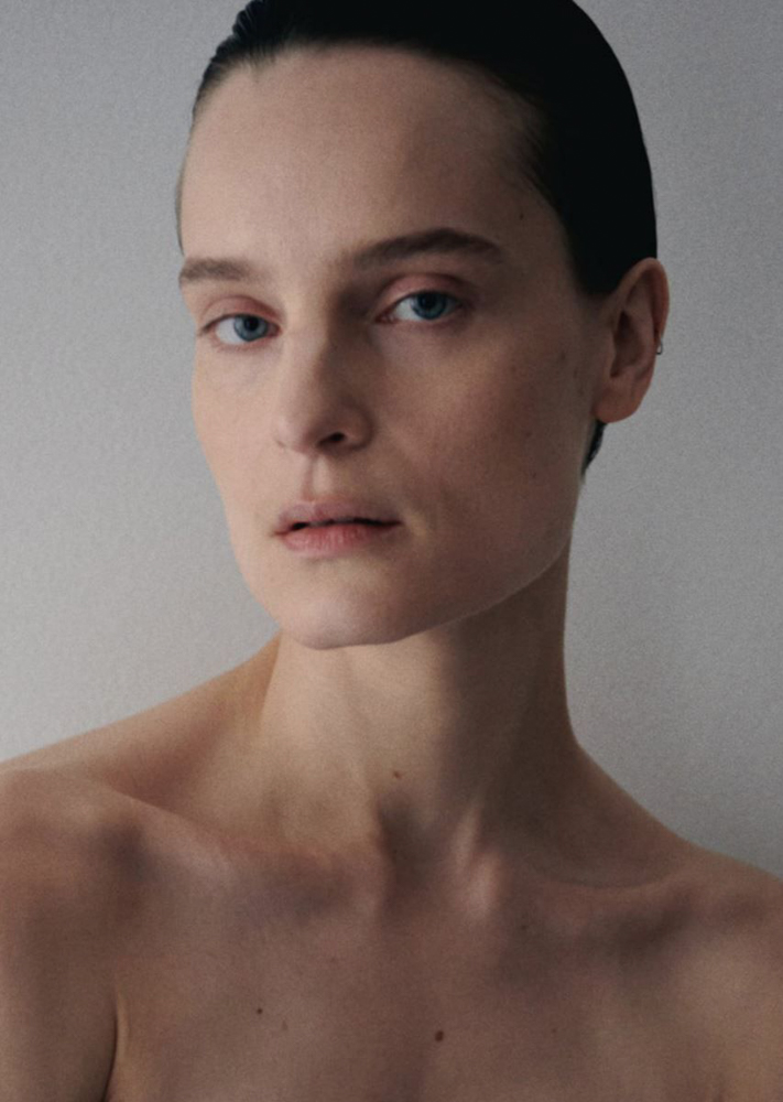 1-charlotte-t-main-book