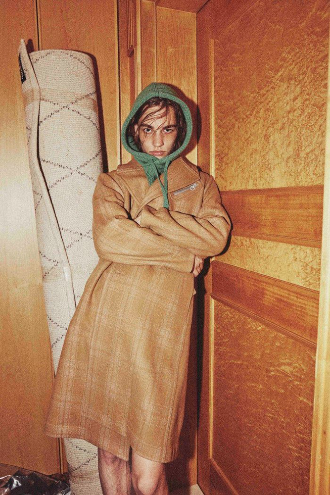 17-bastian-main-book