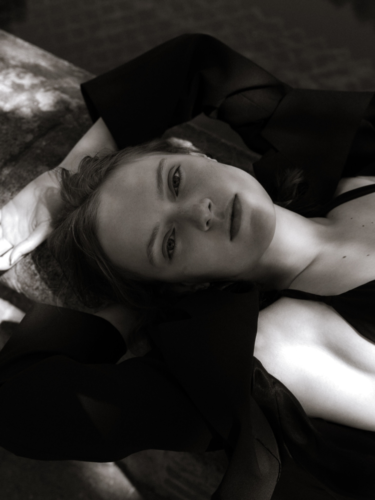 19-ksenia-ksenia-s-own-book3