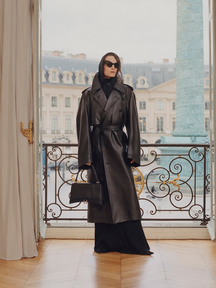 25-charlotte-t-main-book