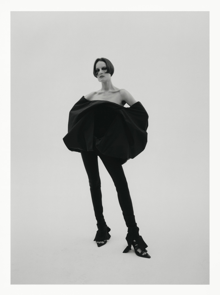 33-charlotte-t-main-book