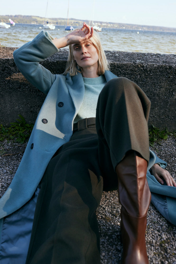 15-felicity-main-book