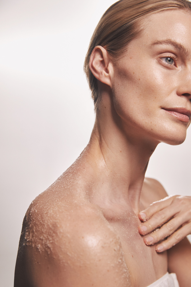 16-felicity-main-book