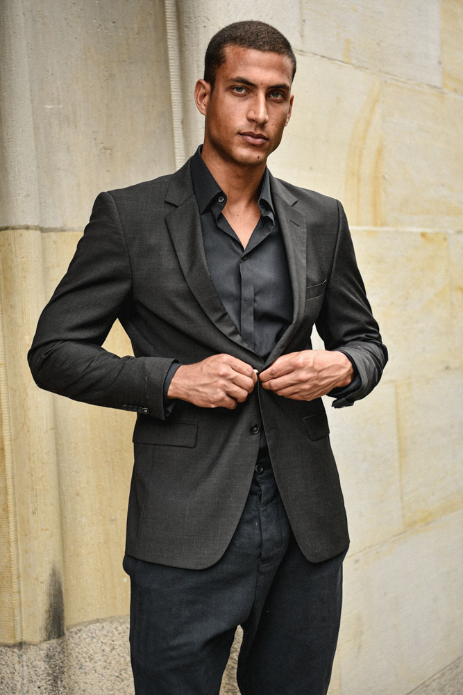 26-eduardo-m-main-book