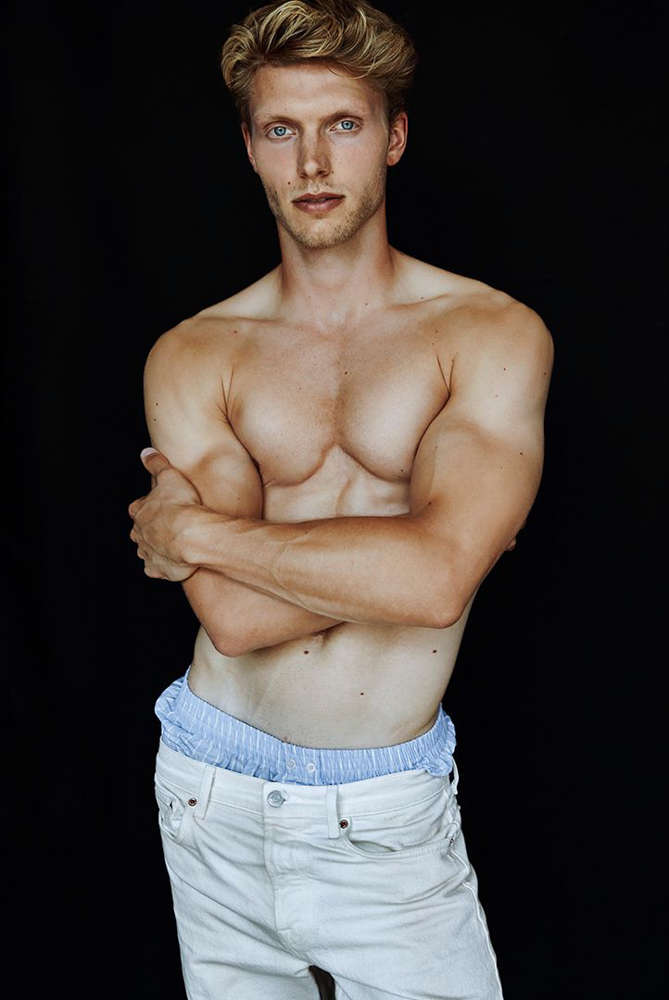 7-robin-beekers-main-book