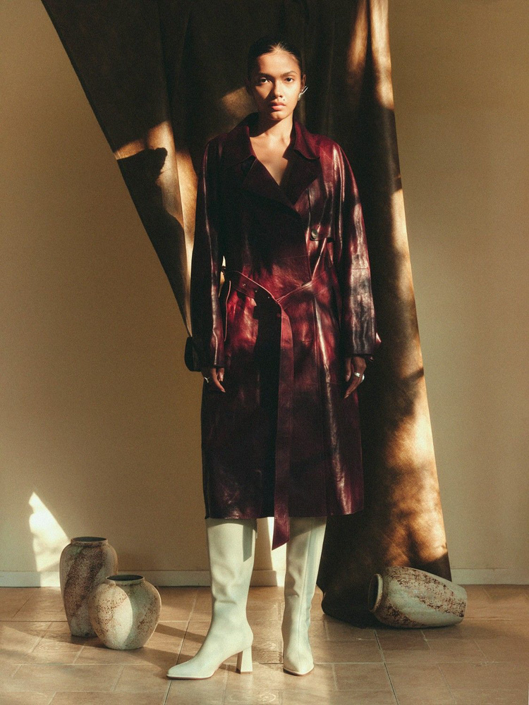 11-andrea-a-main-book