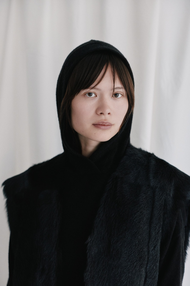 11-sofia-quan-main-book