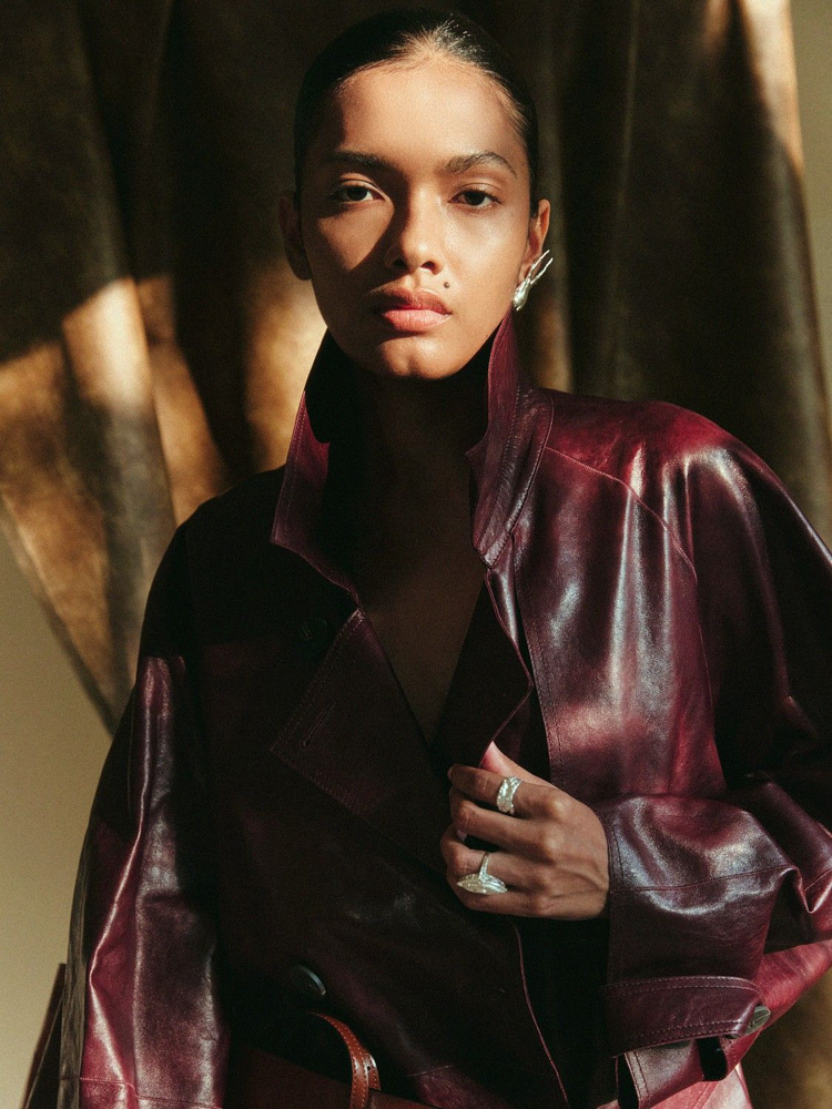 12-andrea-a-main-book