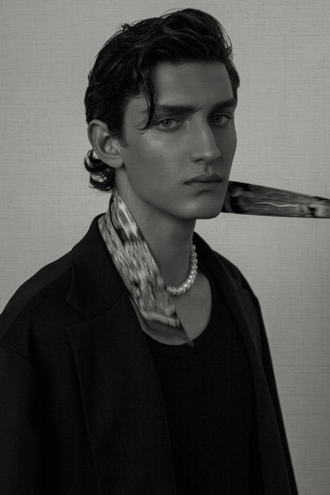 14-aleksander-main-book