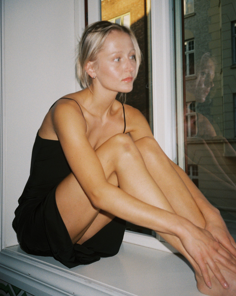 14-emma-riise-frojd-main-book