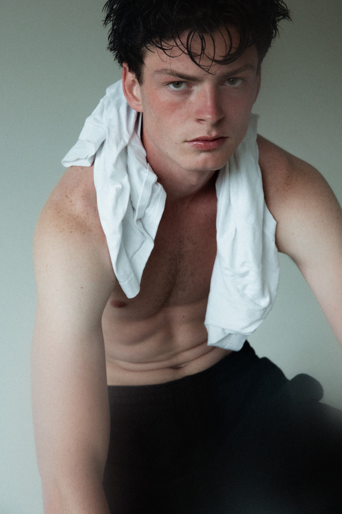 15-rolf-logan-main-book