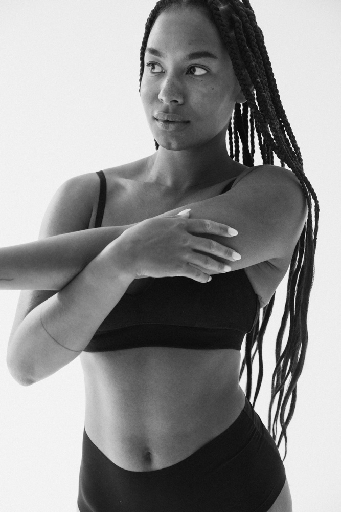 16-anna-farai-main-book