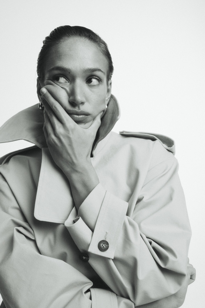 16-sasha-o-main-book