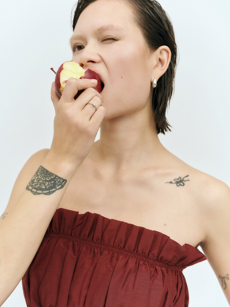 17-sofia-quan-main-book