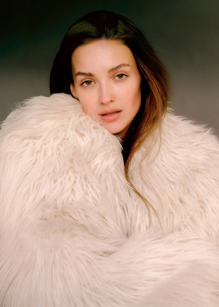 19-alicja-n-main-book