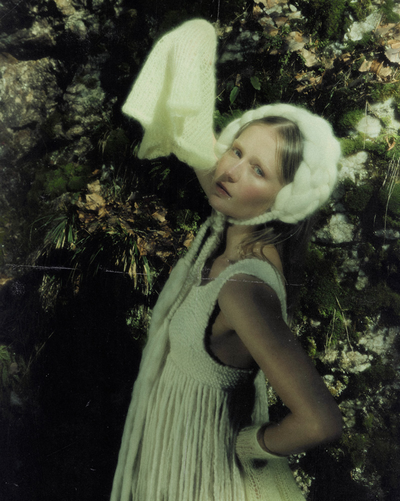 19-emma-riise-frojd-main-book