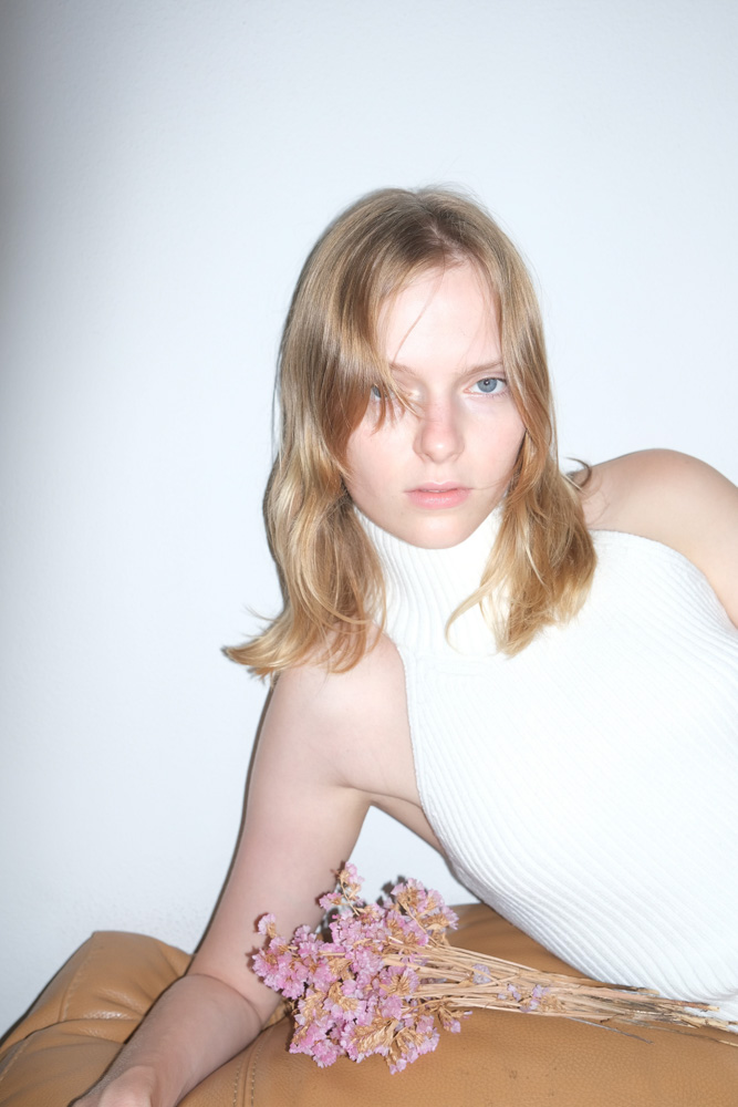 19-ksenia-ksenia-book