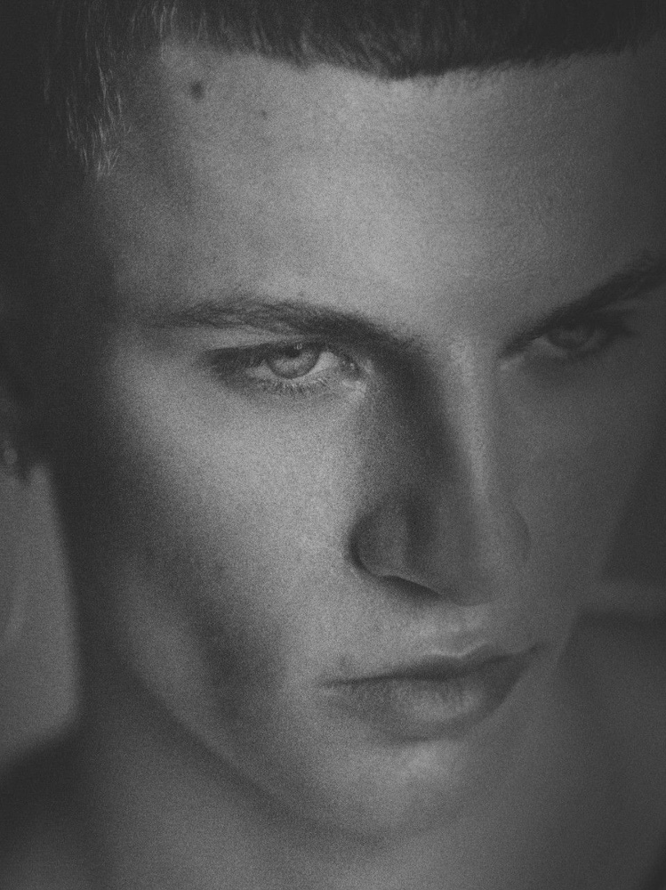 20-mathias-van-esch-main-book