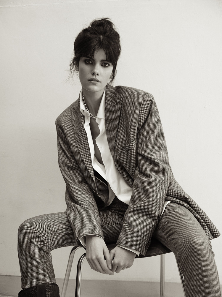 21-maria-debicka-main-book