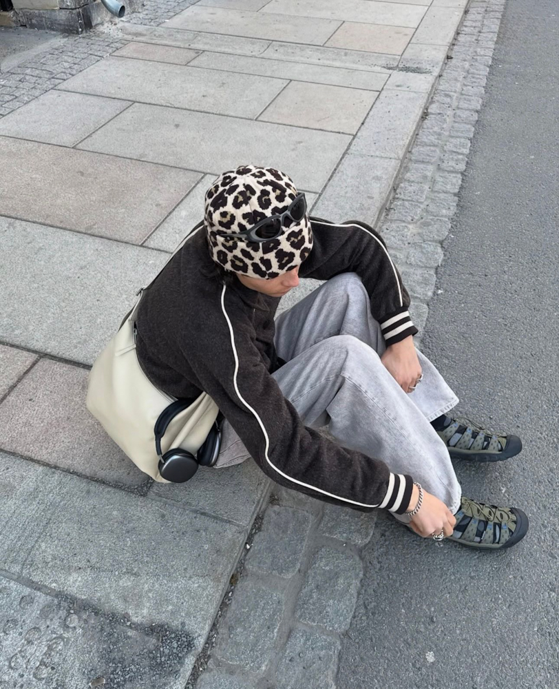 22-jonas-bahri-insta-bok