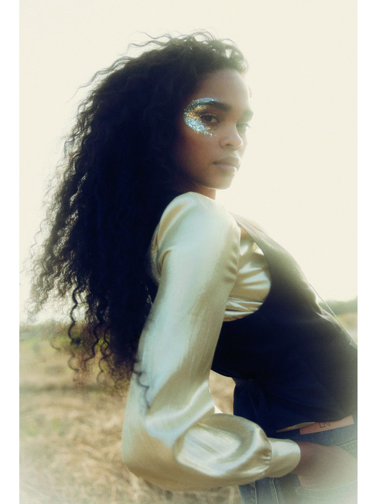 22-mirakela-love-main-book