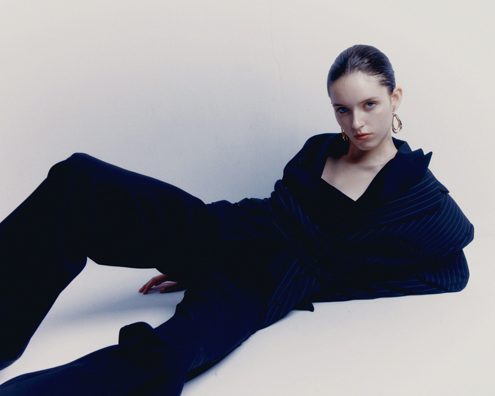 23-antonina-tarnas-book