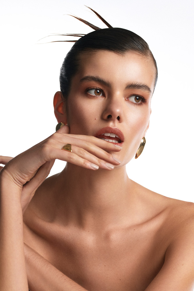 26-maria-debicka-main-book