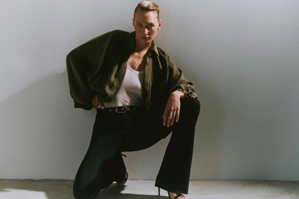 27-ola-bator-main-book