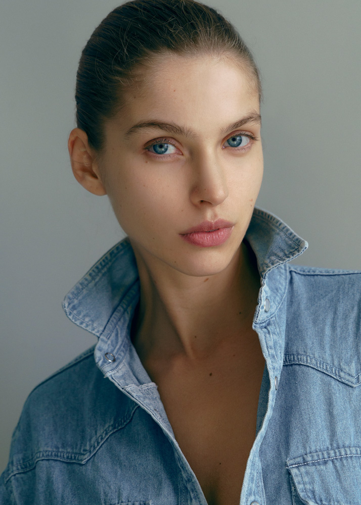 27-patrycja-s-main-book