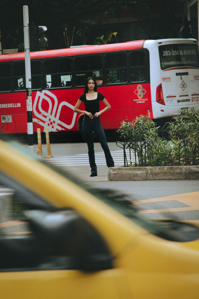 29-andrea-a-main-book