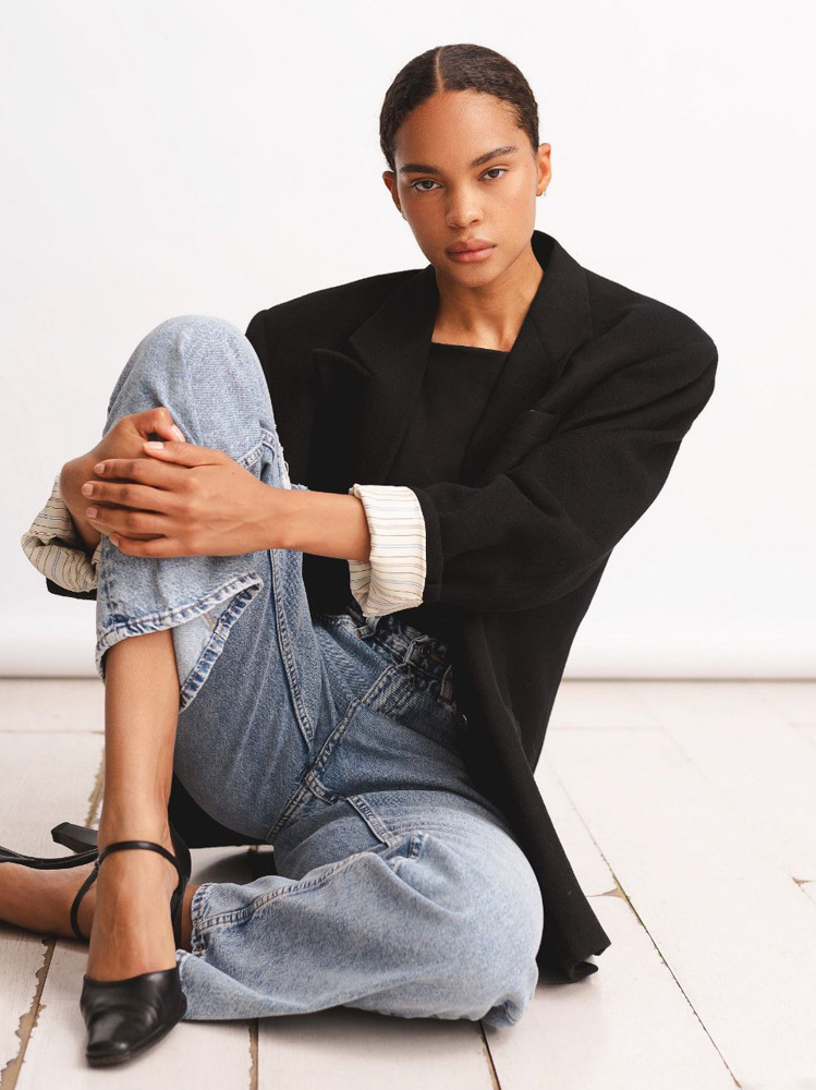 29-mirakela-love-main-book