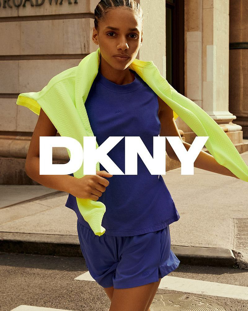 3-yenni-schwan-main-book