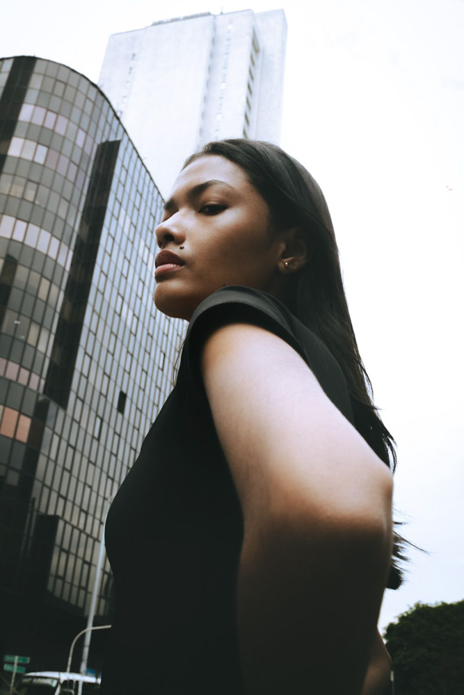 30-andrea-a-main-book