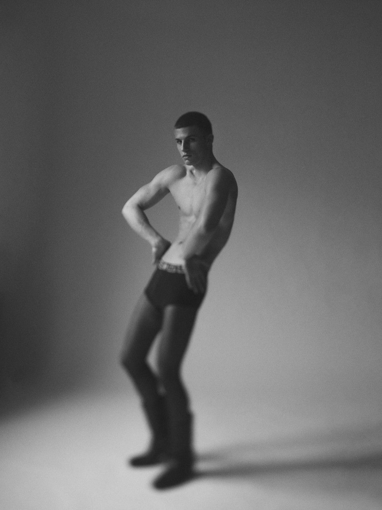 32-mathias-van-esch-main-book