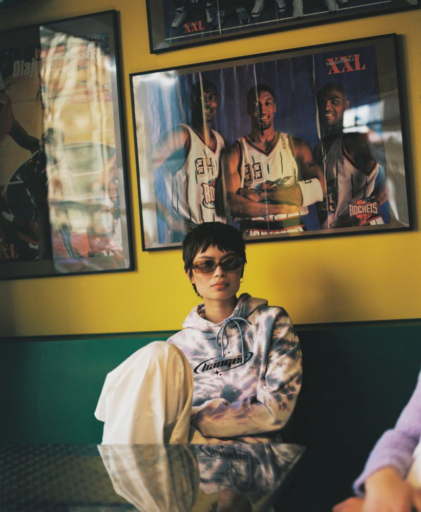 32-sofia-quan-main-book