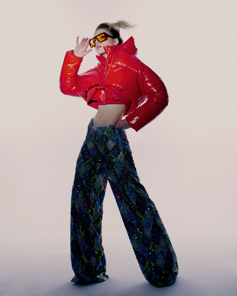 37-anastasia-w-main-book