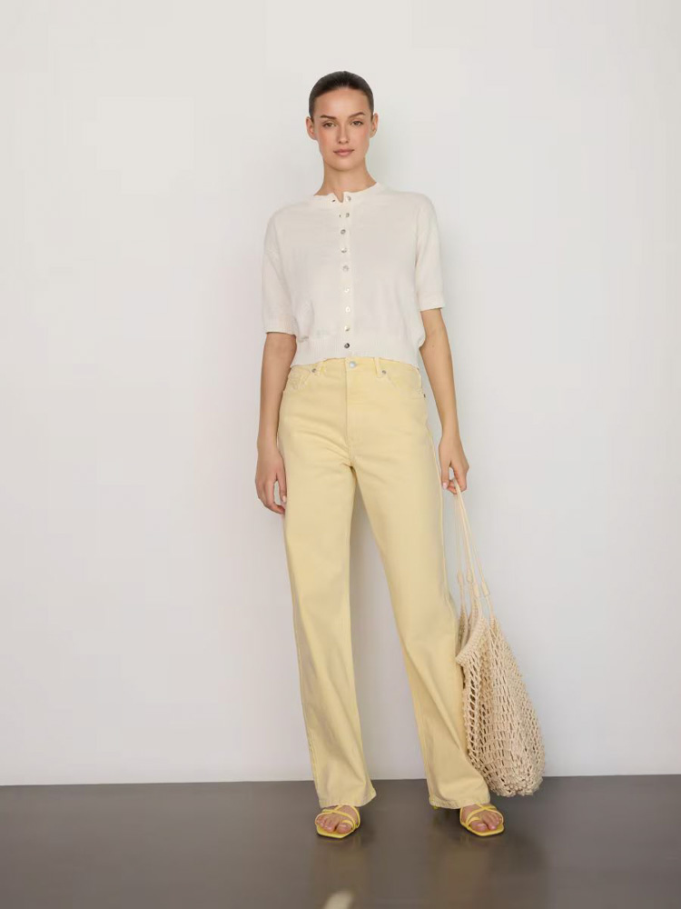 4-alicja-n-main-book