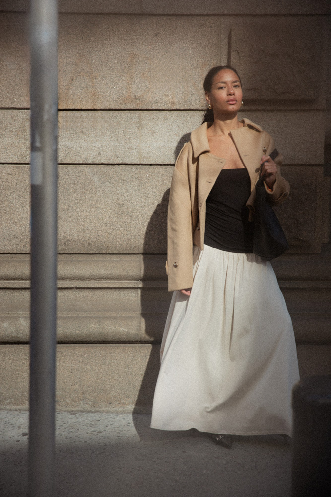 4-anna-farai-main-book