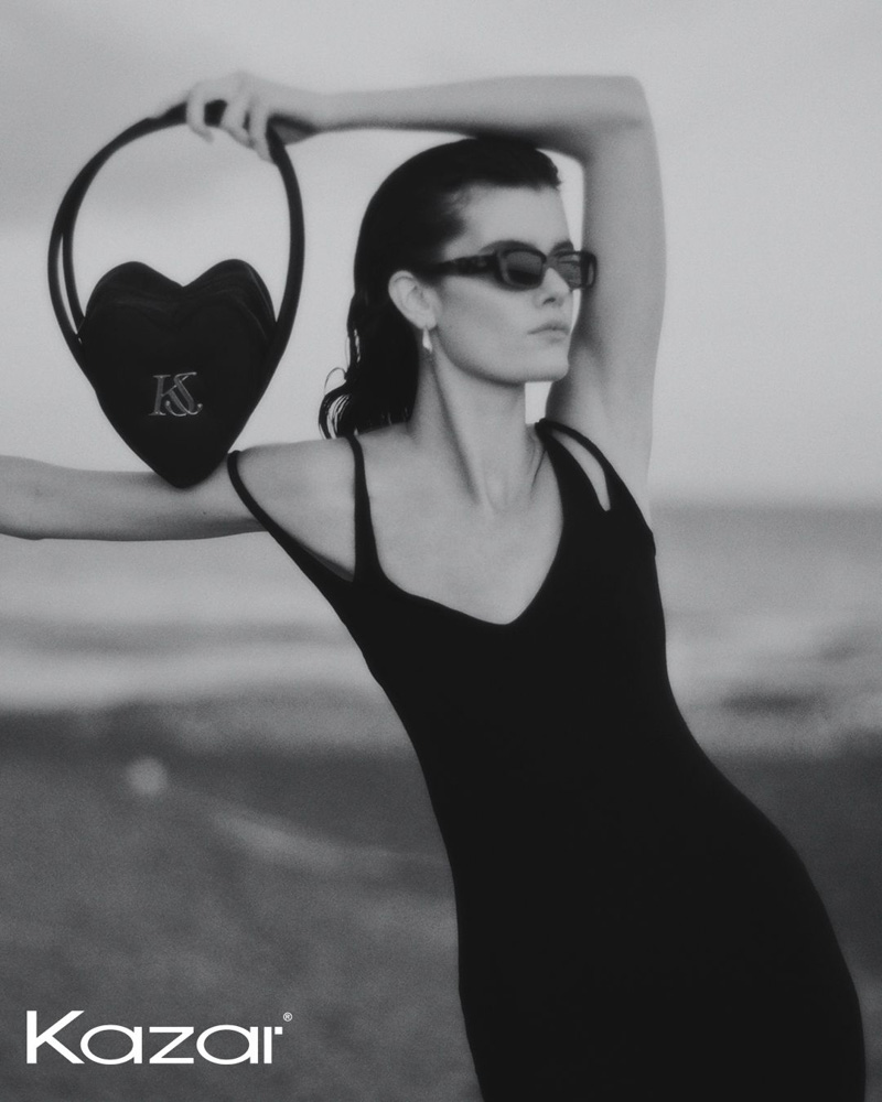 44-maria-debicka-main-book