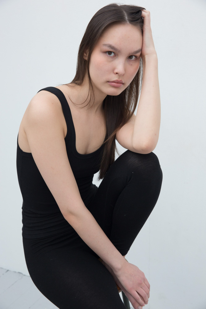 5-viktoria-main-book