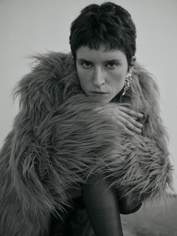 8-eliza-chojnacka-book