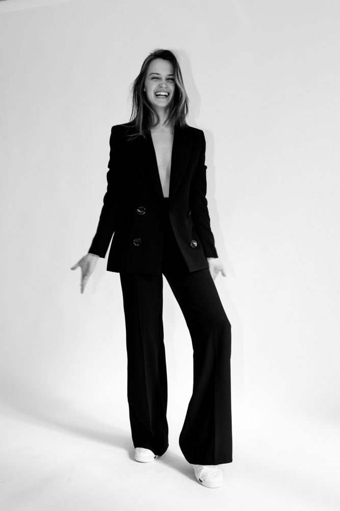 9-anna-zaton-main-book