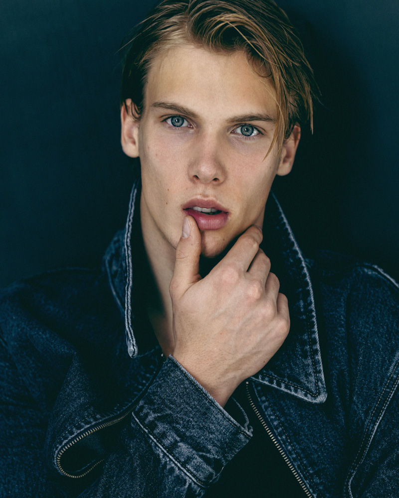 30-kazik-z-main-book