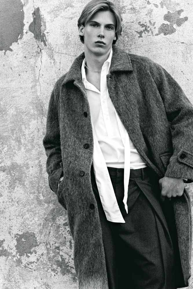 32-kazik-z-main-book