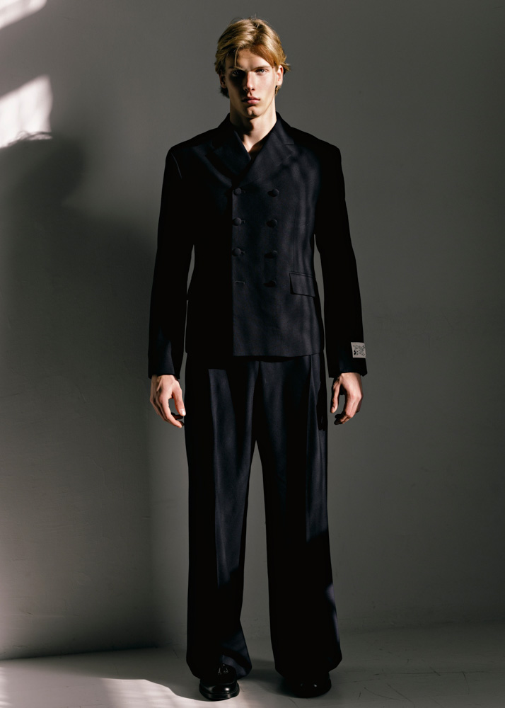 35-kazik-z-main-book