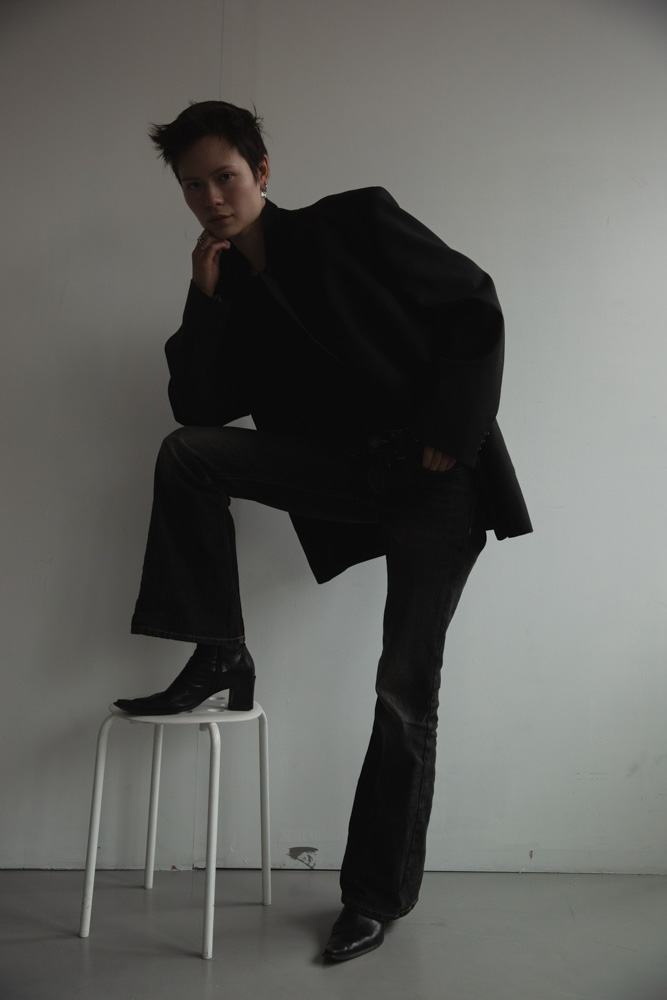 6-sofia-quan-main-book